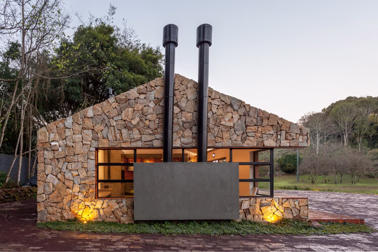 designing-with-smoke-the-chimney-as-architectural-and-environmental-instrument_3